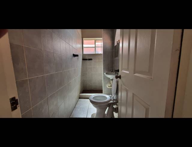 200M² OFFICE TO LET IN KRUGERSDORP CENTRAL